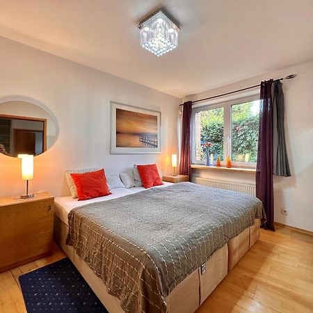 Villa In Bio Garden - You Will Save Money Here Прага Экстерьер фото